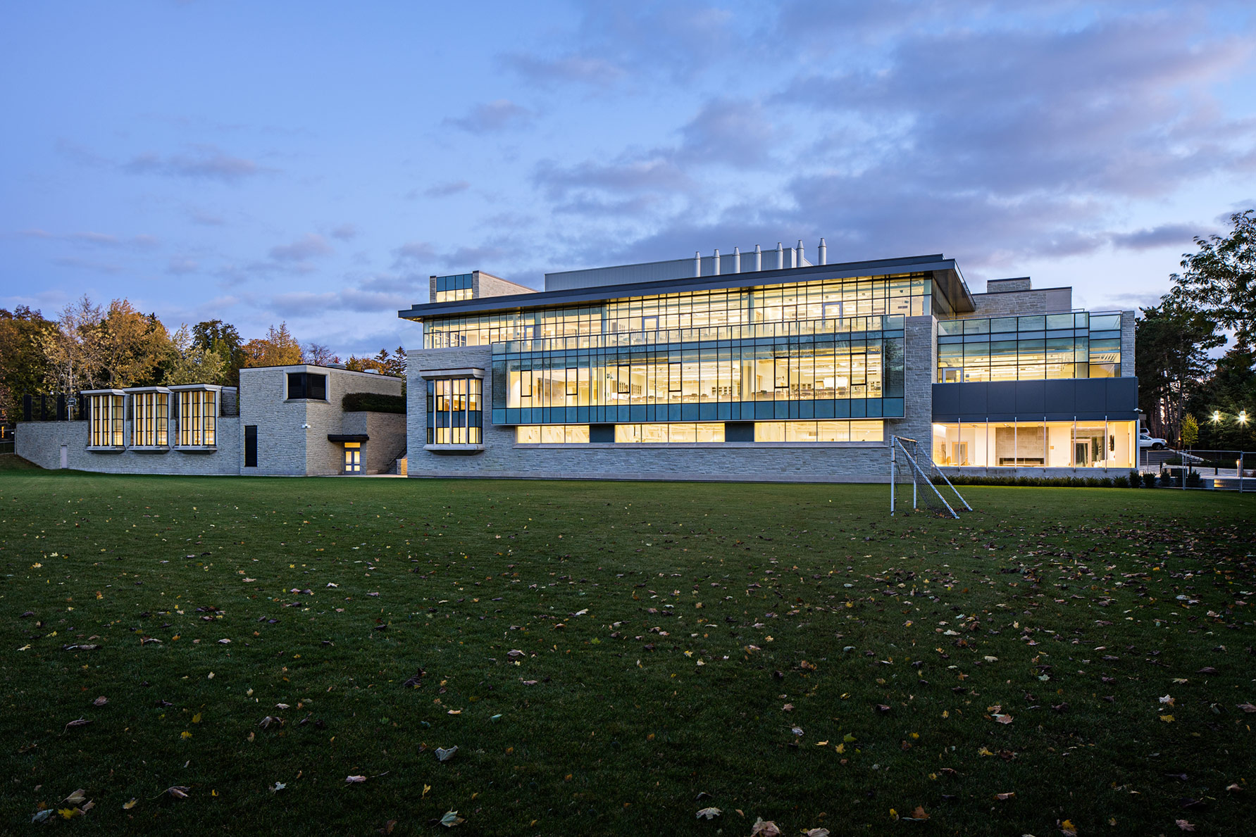 Bishop Strachan School Exterior Front, Gordon + Gordon Group, Owner Representative